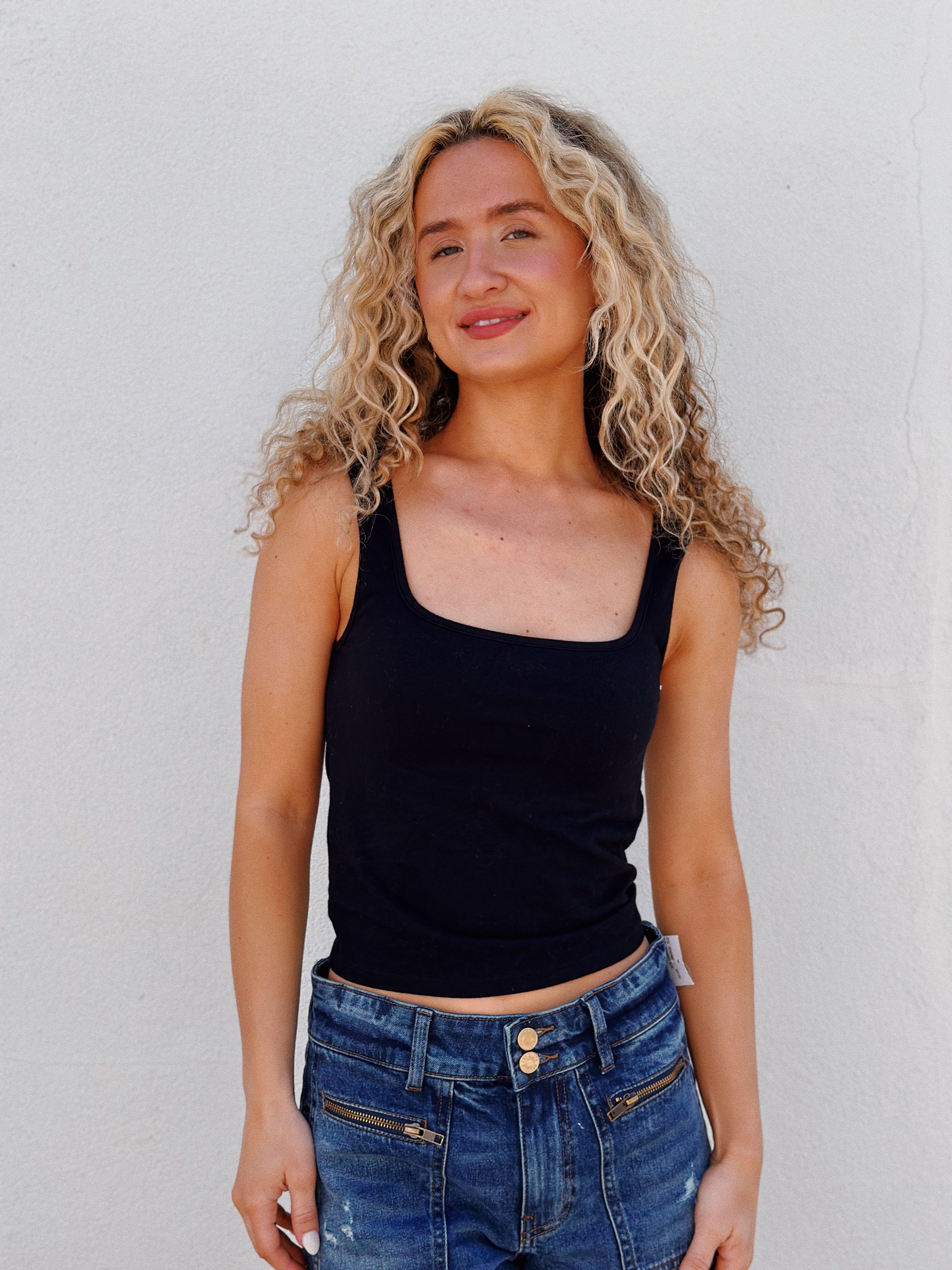 Riri Tank – Emma + James
