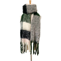 Soft Chunky Plaid Fleece Oblong Tassel Scarf