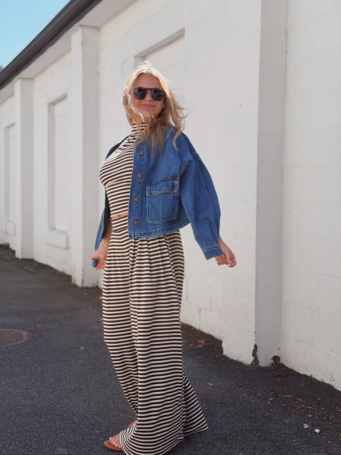 Fine Line Wide Leg Pant