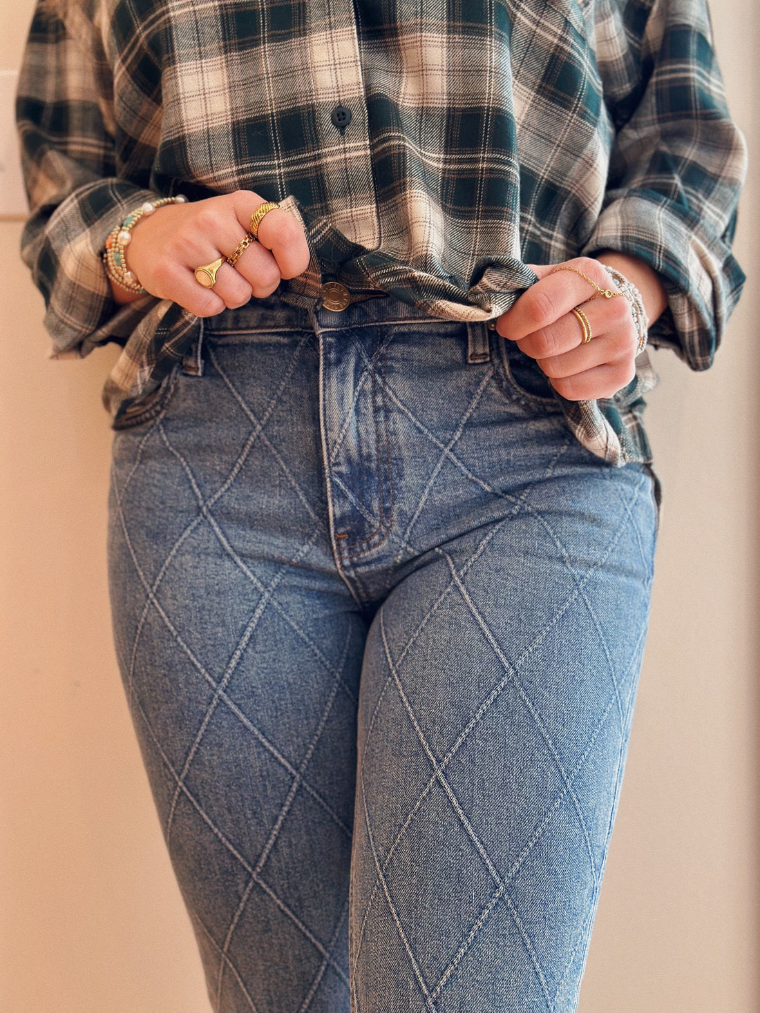 Kelsey Kick Flare Ankle: Abloom