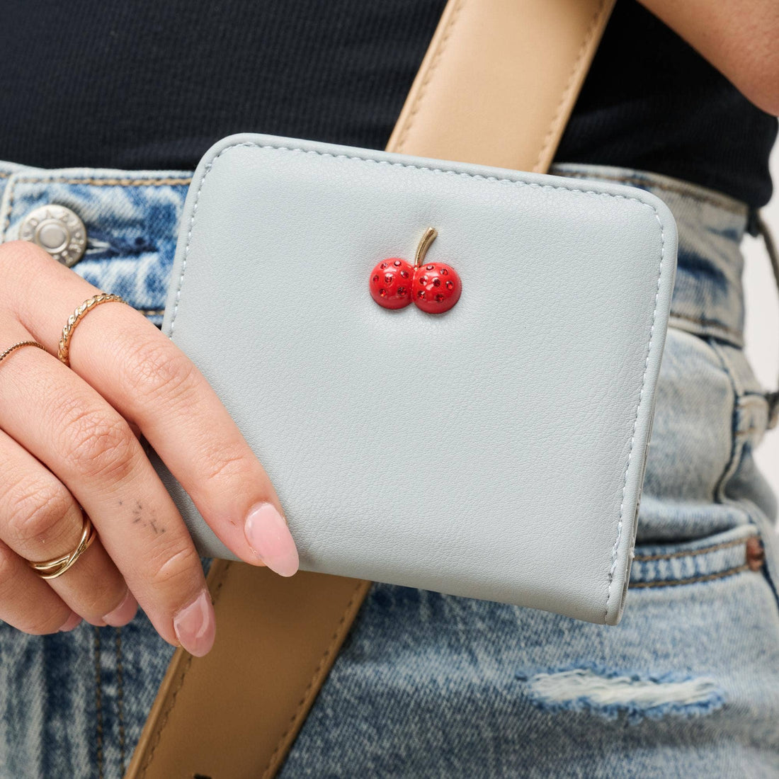Lucy Wallet