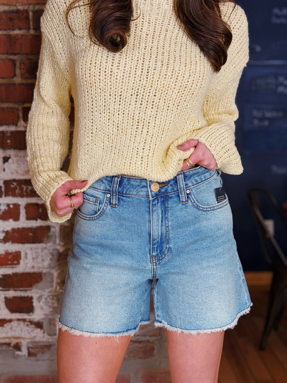 Jane High Rise Long Short: Whiz