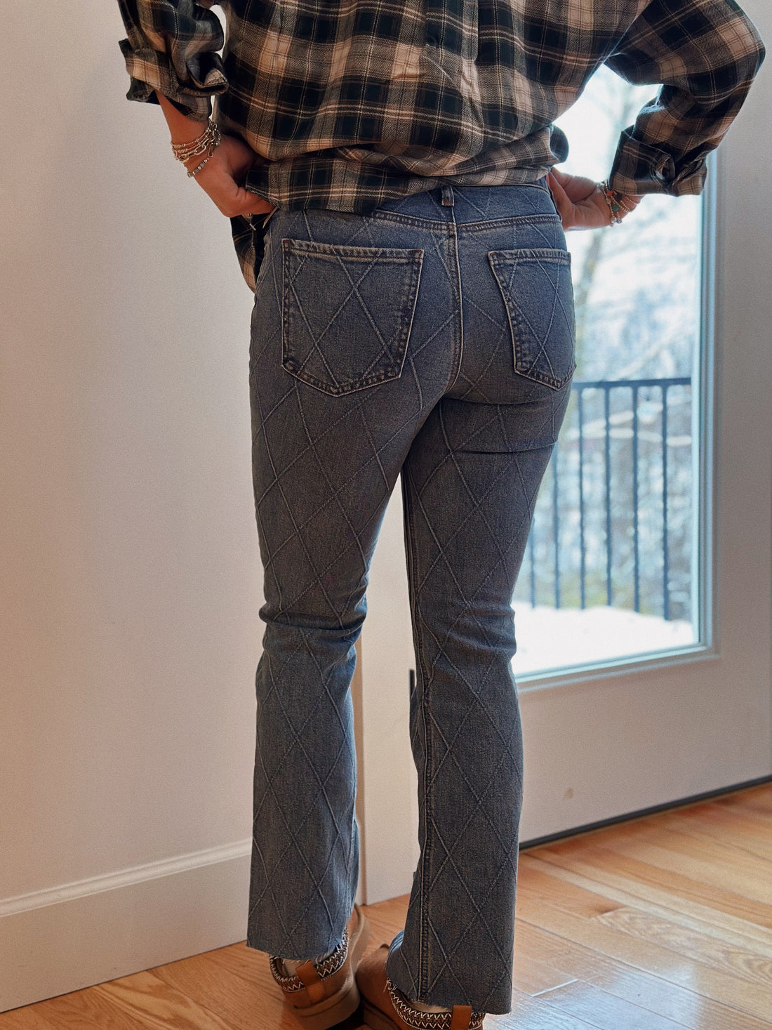 Kelsey Kick Flare Ankle: Abloom