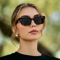 Vivian - Women’s Rectangular Polarized Sunglasses