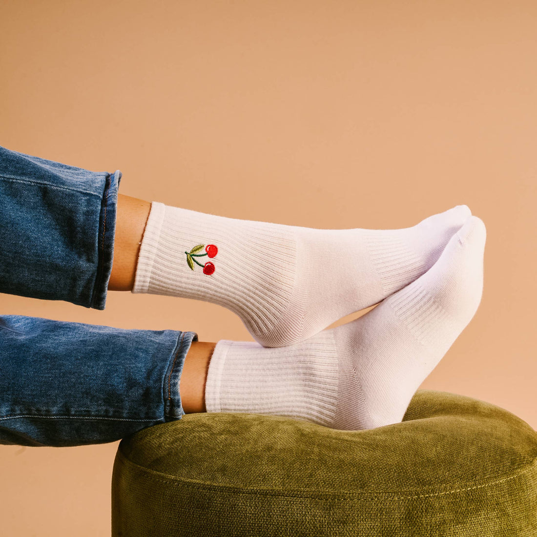Embroidered Crew Socks: Cherries