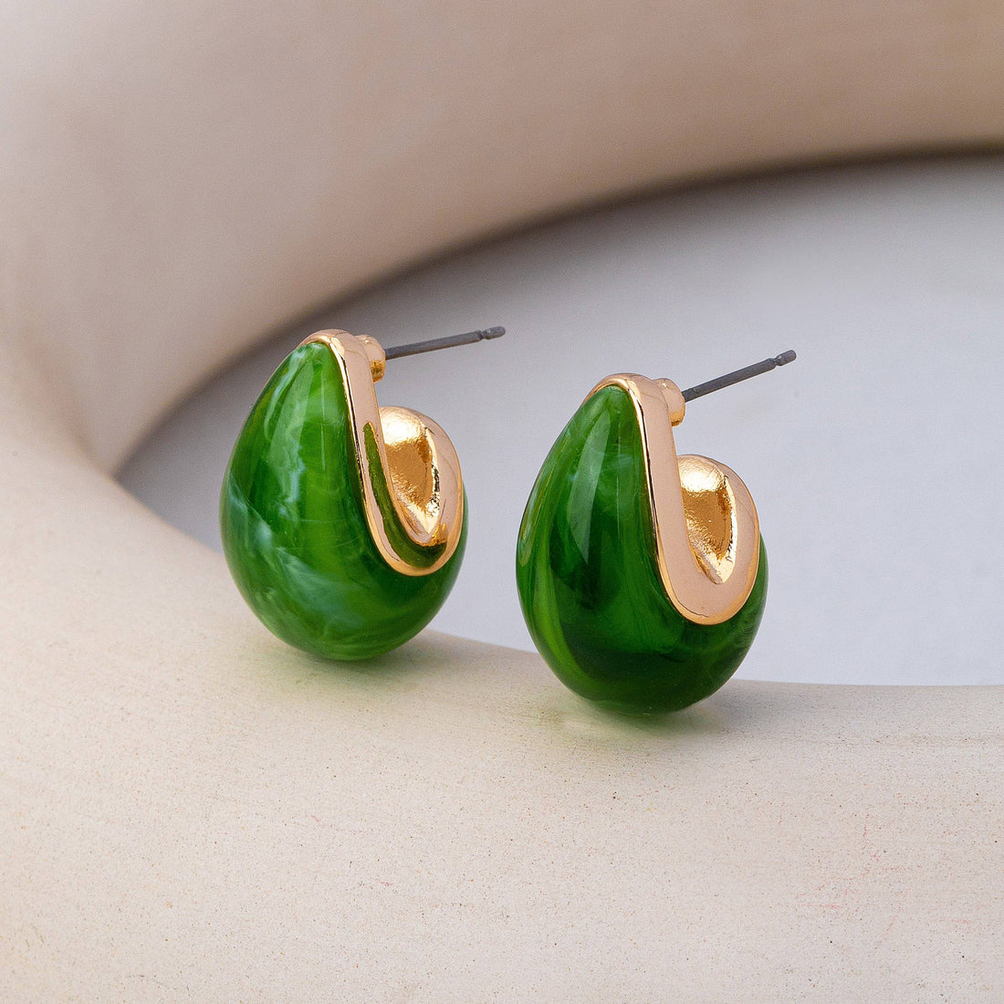 Marbled Teardrop Stud Earrings